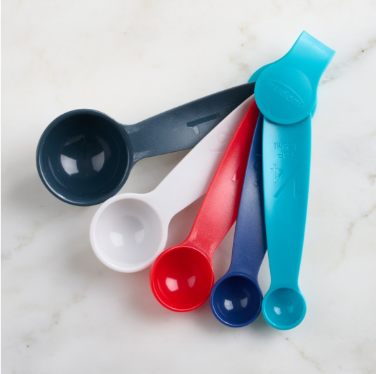 Trudeau Measuring Spoon Set – Assorted Colors – 5-Piece Trudeau by Kitchen Niche