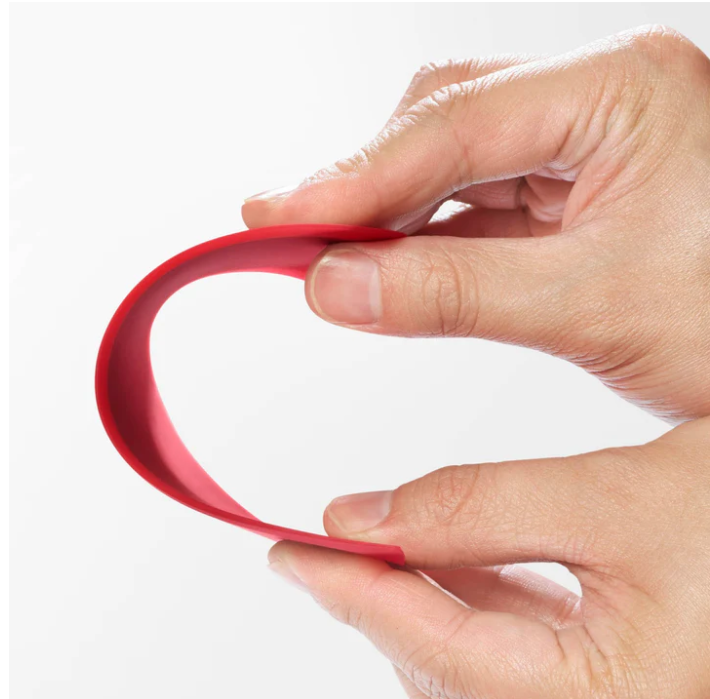 Cuisipro Flexible Bowl Scraper – 6" / 15.25 cm – Red Cuisipro by Kitchen Niche