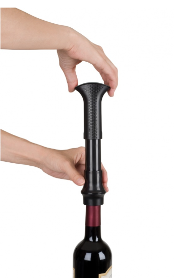 Trudeau Wine Preserving Pump with 2 Stoppers Trudeau by Kitchen Niche