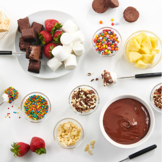 Trudeau Chocolate Fondue Set – 7-Piece – Cherry Trudeau by Kitchen Niche