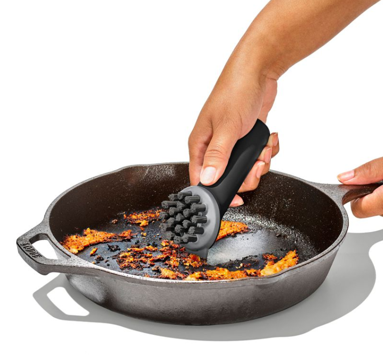 OXO Good Grips Cast Iron Cleaning Brush