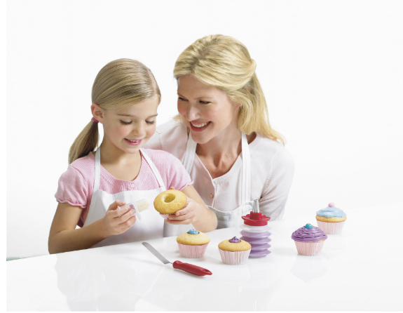 Cuisipro Flexible Offset Spatula – 8.75" / 22.3 cm, Stainless Steel, Red Cuisipro by Kitchen Niche