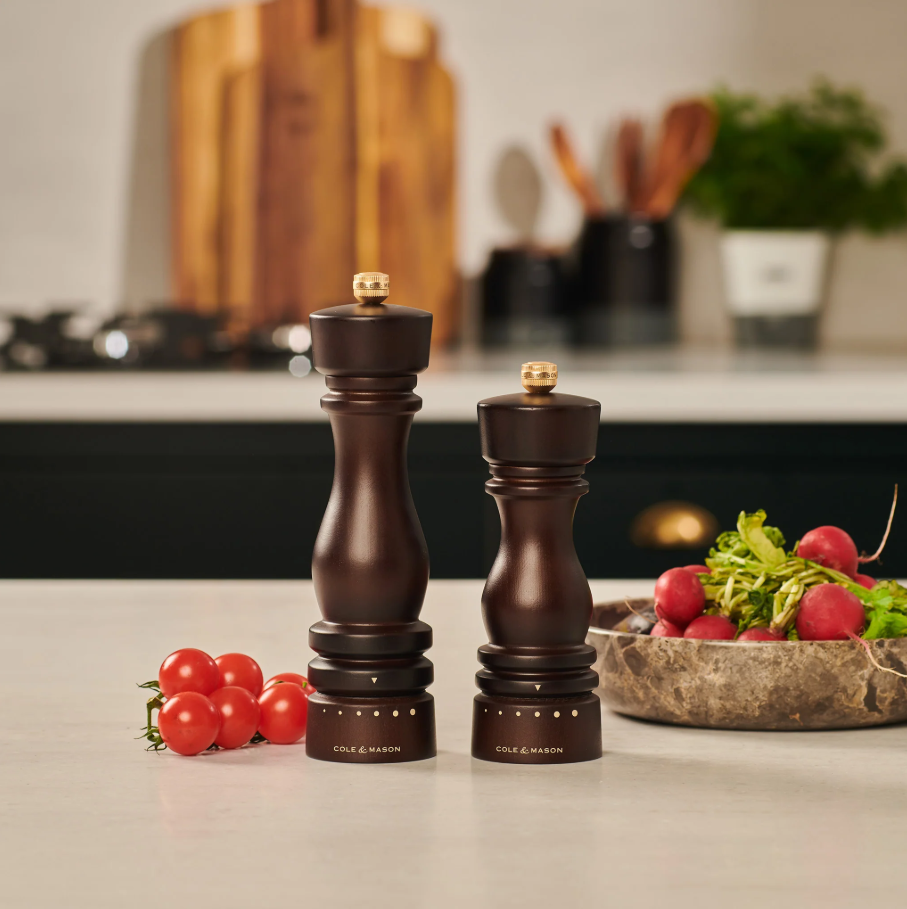 Cole & Mason London Grind Select Salt Mill – Chocolate Wood – 8.5" / 22 cm