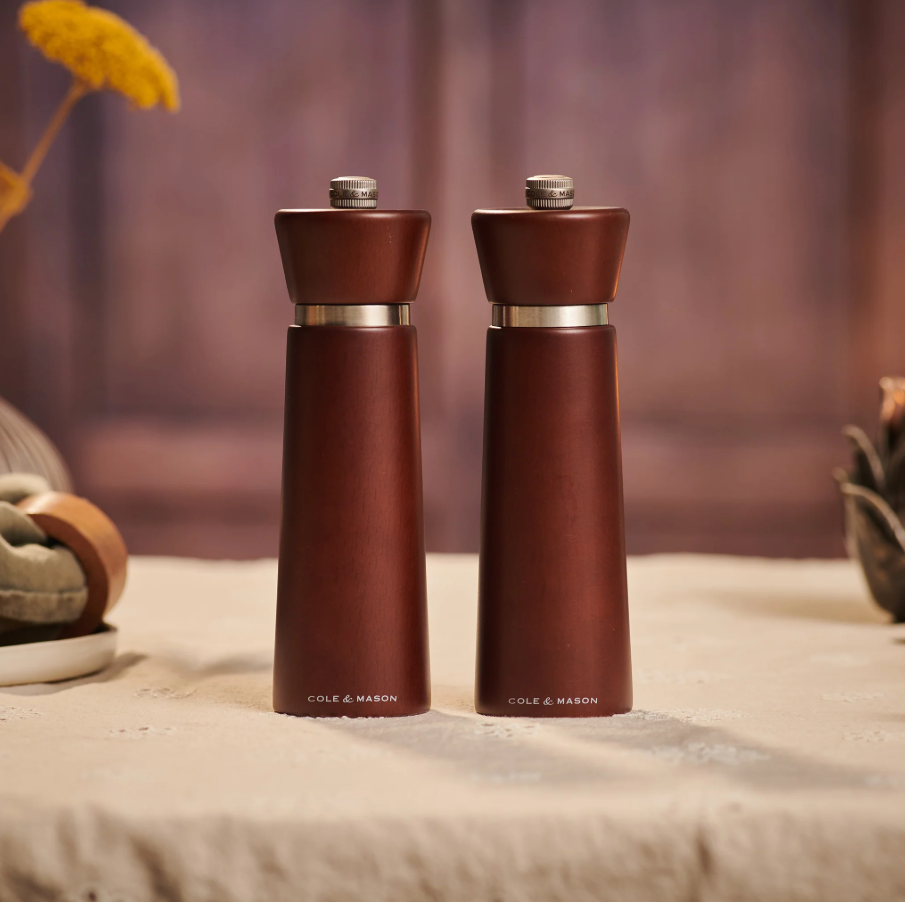 Cole & Mason Millbank Pepper Mill – Chestnut Beech Wood – 7" / 18 cm