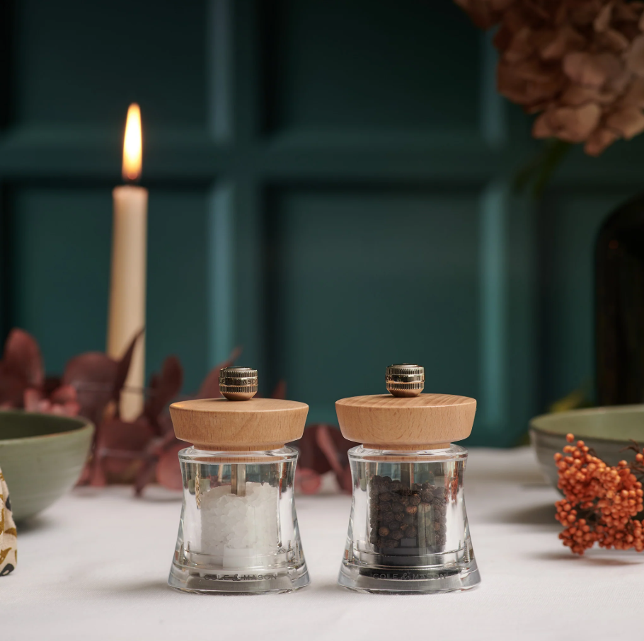 Cole & Mason Holborn Salt Mill – Natural Beech – Acrylic/Wood – Filled