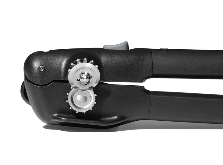 OXO Good Grips Lock and Go Can Opener