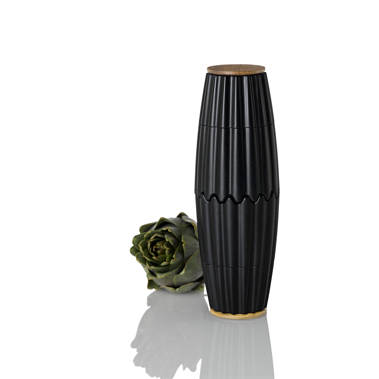 AdHoc MagTwo Salt & Pepper Mill Set – Black – 7.28" / 18.5 cm