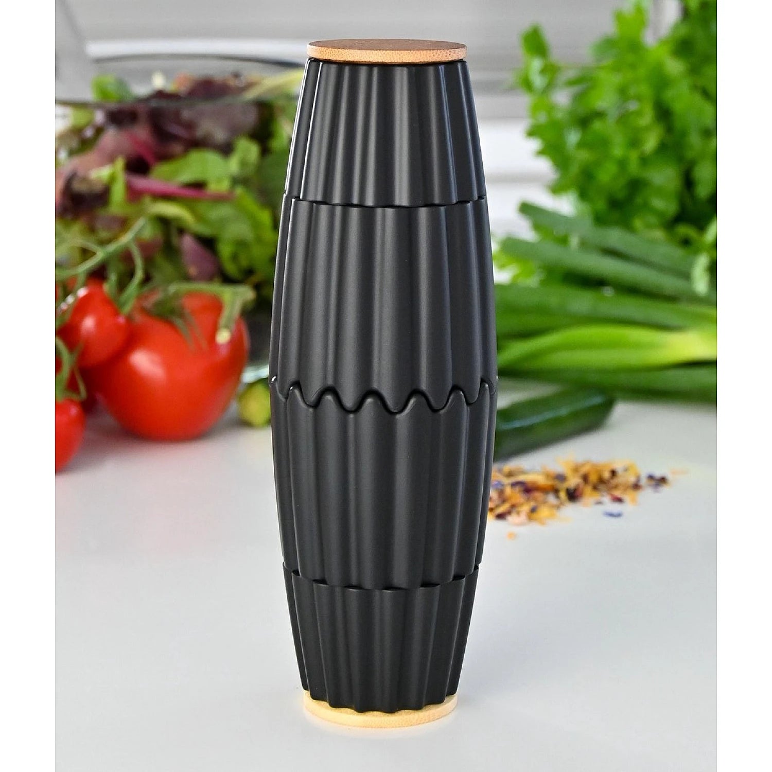 AdHoc MagTwo Salt & Pepper Mill Set – Black – 7.28" / 18.5 cm
