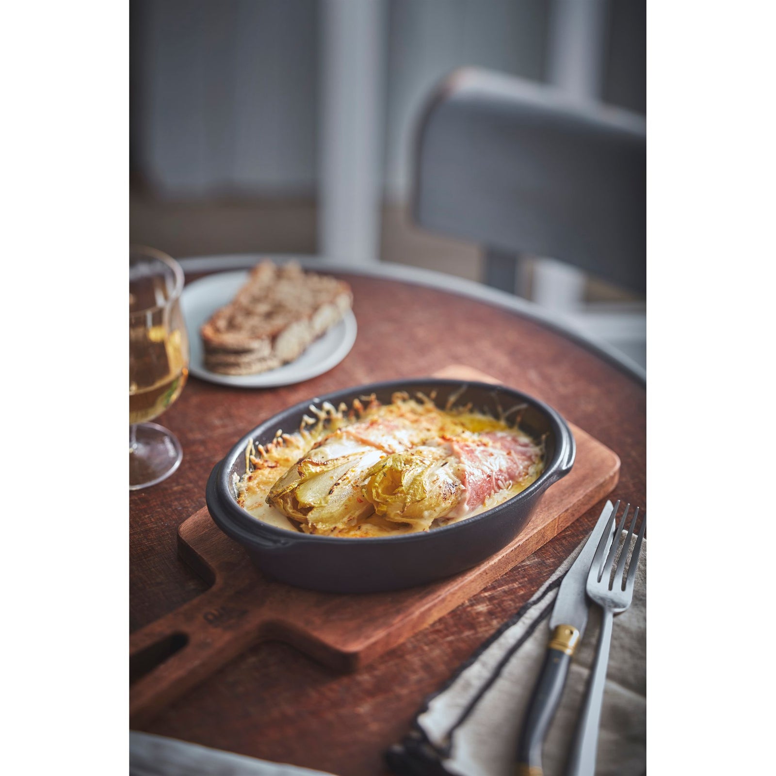 Emile Henry Solo Oval Dish – Basalte – 0.65 L