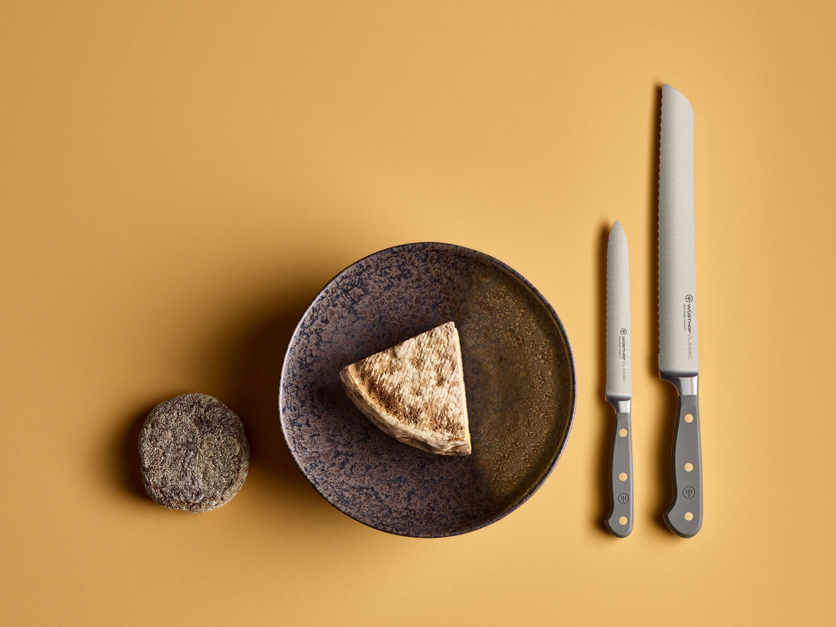 Wüsthof Classic Velvet Oyster Serrated Utility Knife – 5" Wusthof by Kitchen Niche