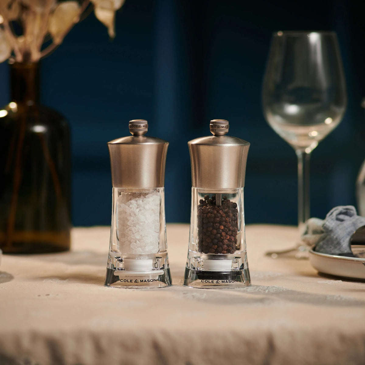 Cole & Mason Bromley Salt Mill – Acrylic & Stainless Steel