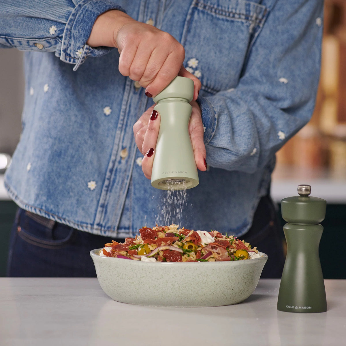 Cole & Mason Kenton Salt/Pepper Mill – Sage
