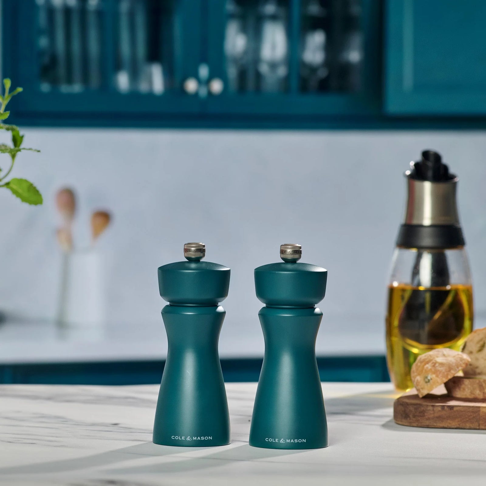 Cole & Mason Kenton Salt/Pepper Mill – Sea Salt