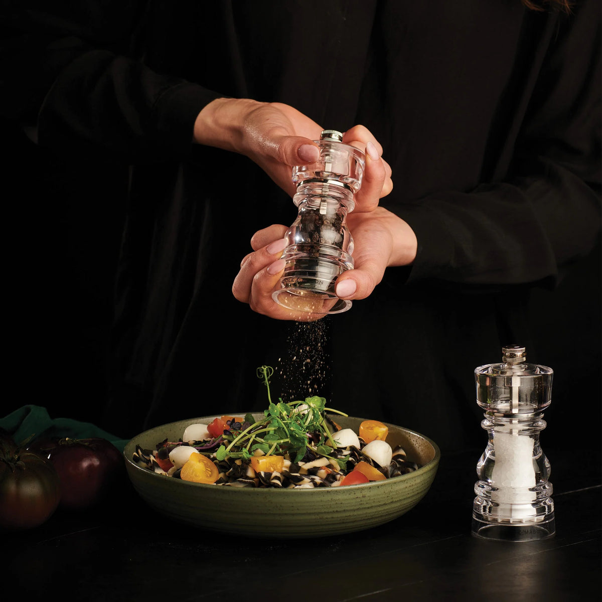 Cole & Mason London Pepper Mill – Acrylic – 5" / 13 cm (Pre-filled)
