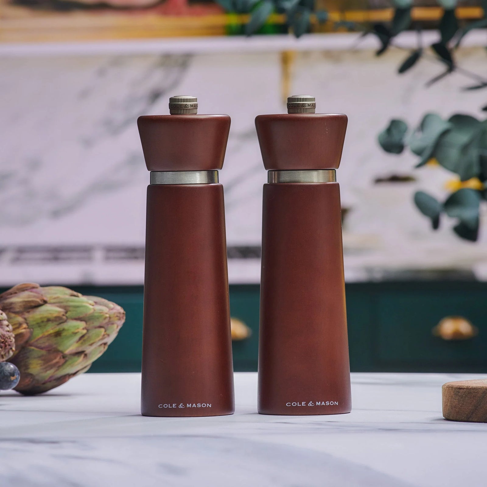 Cole & Mason Millbank Salt Mill – Chestnut Beech Wood