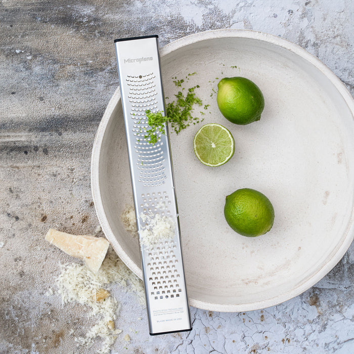 Microplane Classic Series Dual Blade Zester & Coarse Grater – 30-year Anniversary Zester by Kitchen Niche