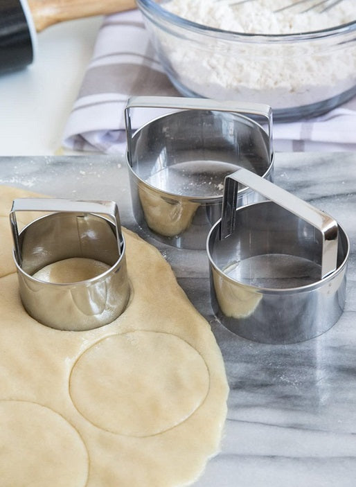 Fox Run Biscuit Cookie Cutter Set of 3 by Kitchen Niche