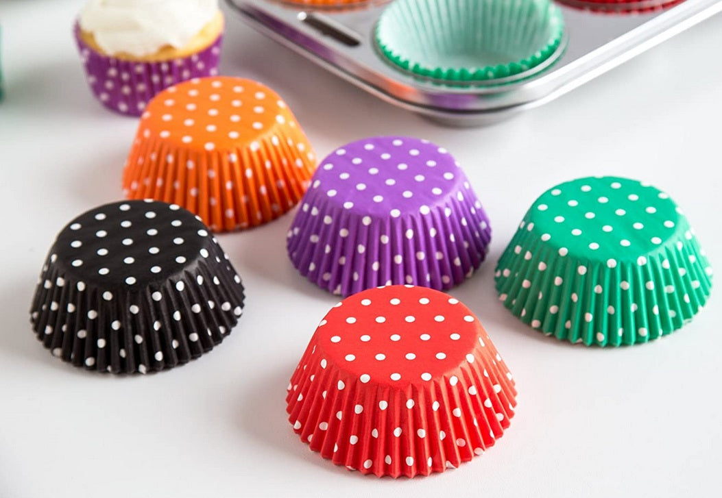 Fox Run Polka Dot Baking Cup Set of 300 by Kitchen Niche