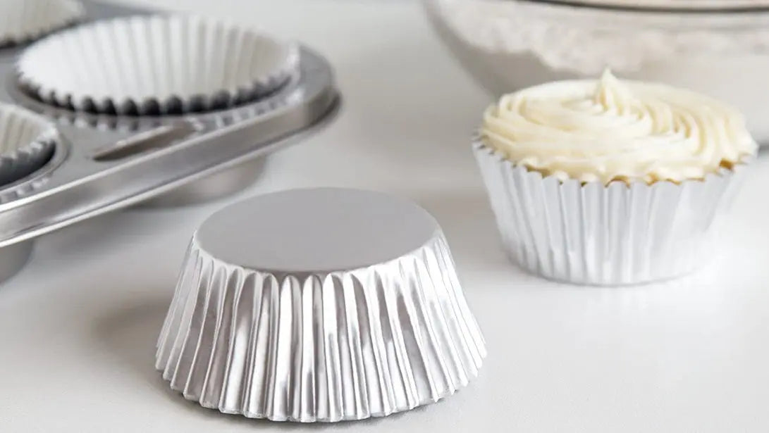Fox Run Silver Foil Baking Cup Set of 32 by Kitchen Niche