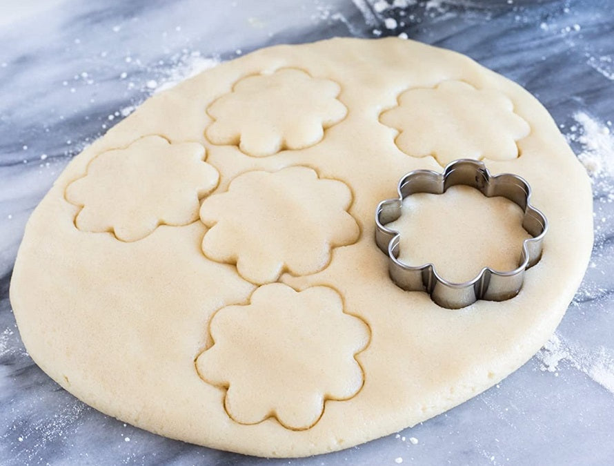Fox Run 2" Small Daisy Cookie Cutter by Kitchen Niche