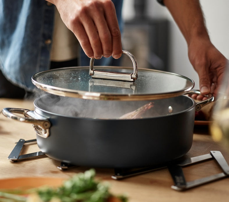 Joseph Joseph Space Shallow Casserole with Lid 4.7L Joseph Joseph by Kitchen Niche