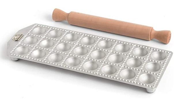 Marcato Ravioli Maker Mold with Rolling Pin 4cm / 1.5&quot; by Kitchen Niche