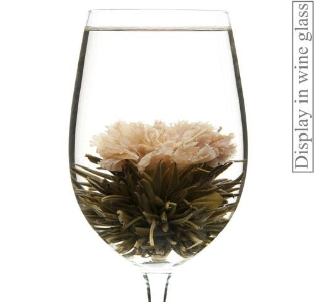 Metropolitan Tea Company Carnation Strong Stem Artisan Tea 1.1lb Metropolitan Tea Company by Kitchen Niche