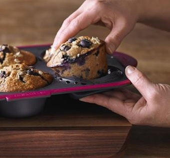 Large silicone muffin cups sales
