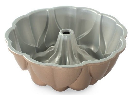 Nordic Ware Magnolia Bundt Pan by Kitchen Niche