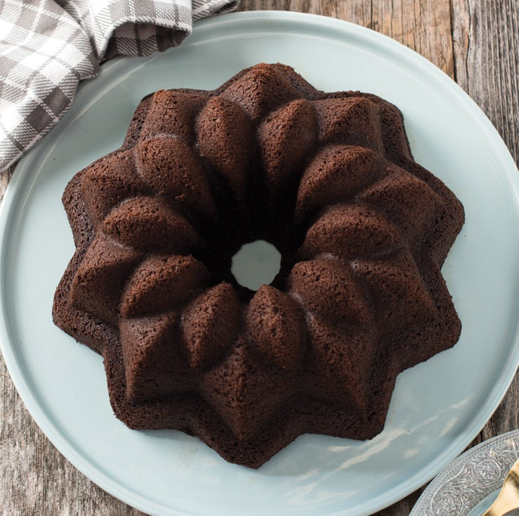 Nordic Ware Vintage Star Bundt Pan by Kitchen Niche