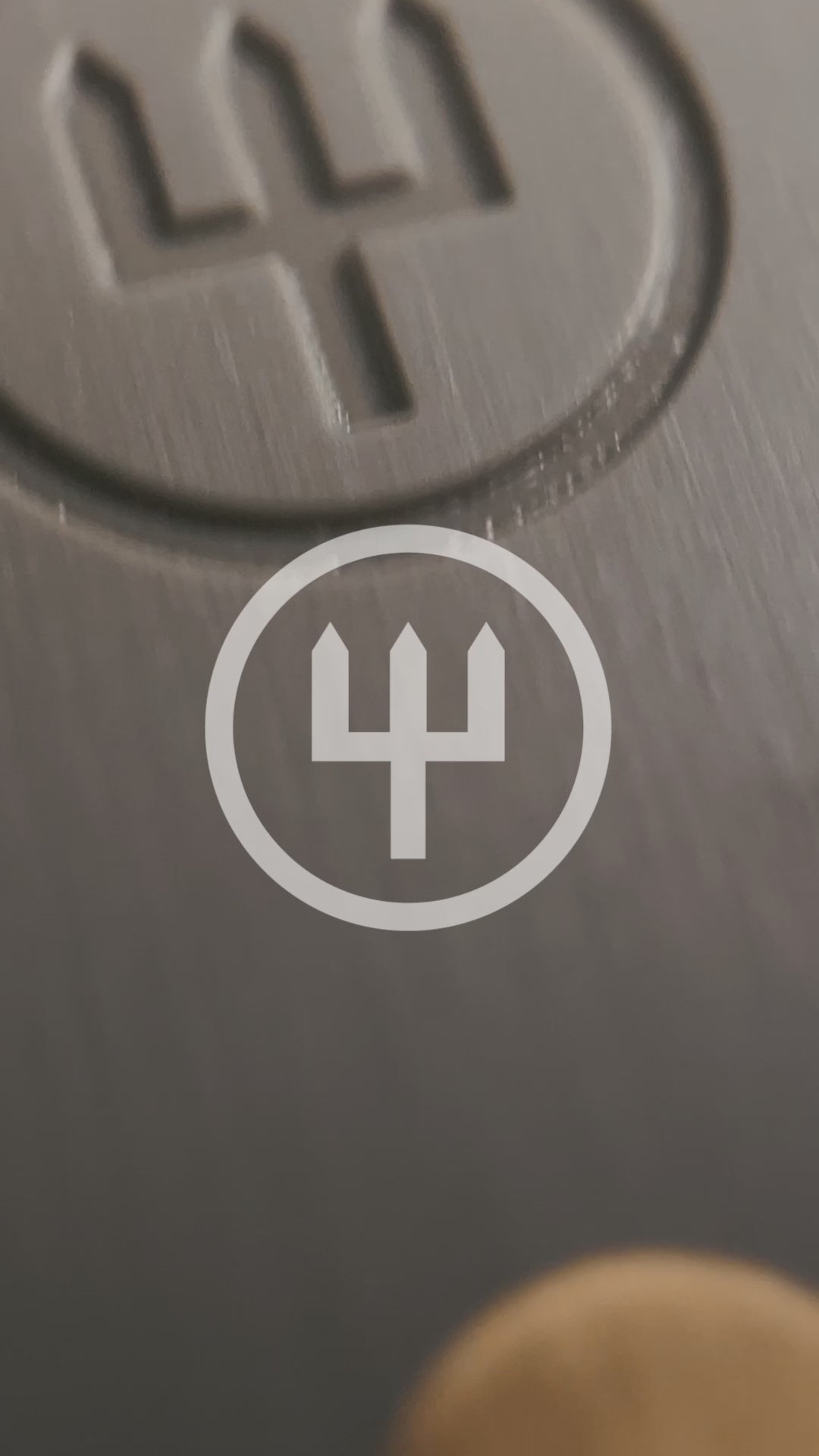 Wüsthof Classic Pink Himalayan Salt Serrated Utility Knife – 5"