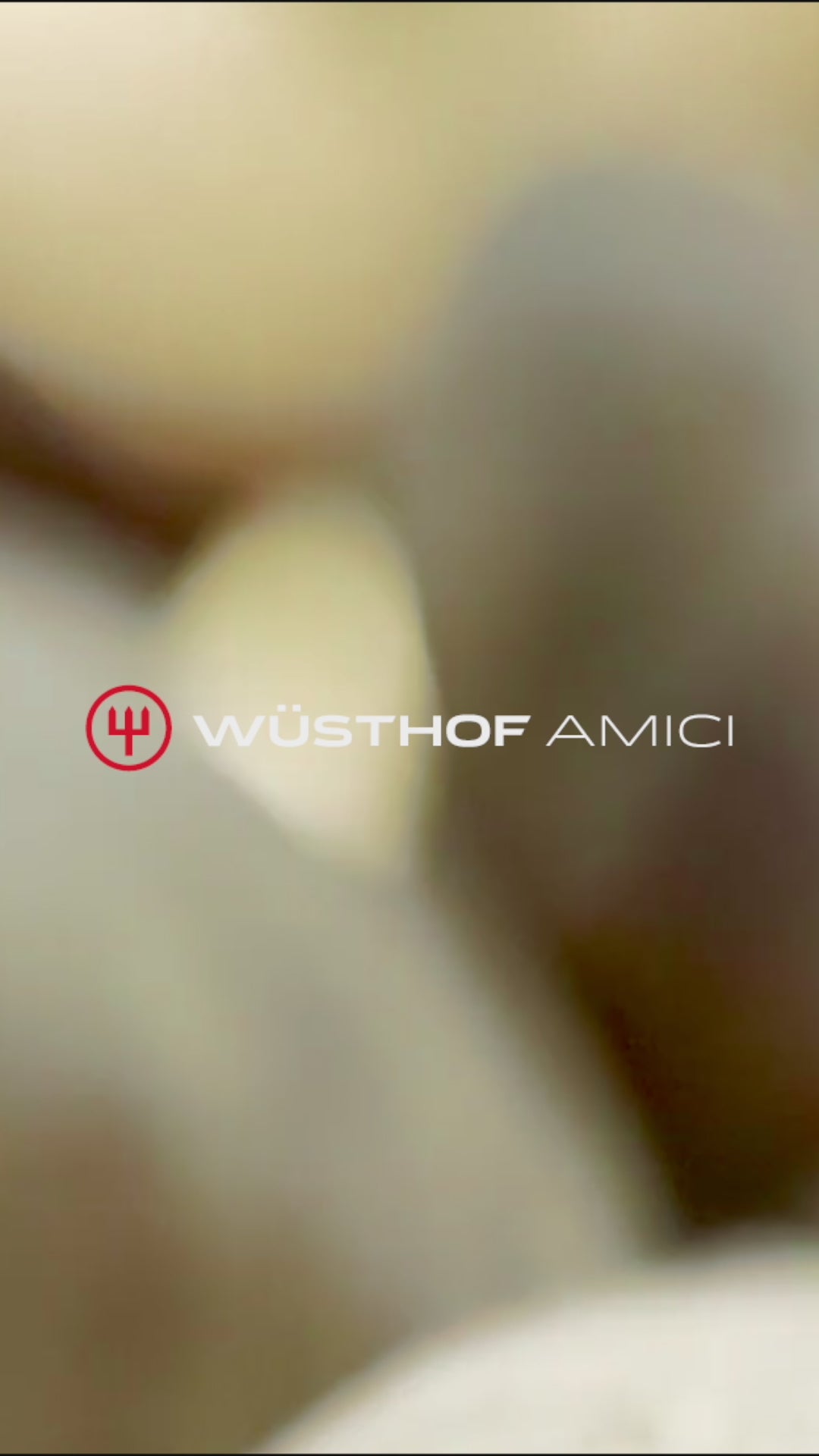 Wüsthof Amici Serrated Utility Knife – 5"