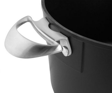 Scanpan Professional 6.5L Covered Dutch Oven by Kitchen Niche