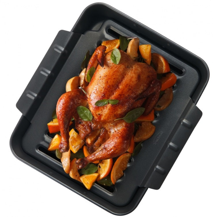 Trudeau Airflow Roaster – 16" x 13" by Kitchen Niche