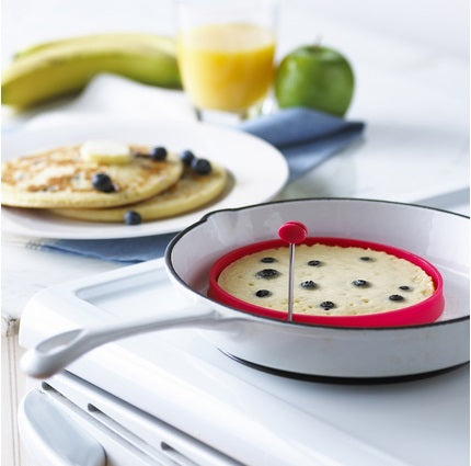 Trudeau Silicone Pancake Ring by Kitchen Niche