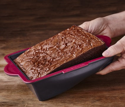 Trudeau Silicone Pro Square Cake Pan 8" by Kitchen Niche