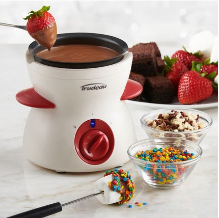 Trudeau Electric Chocolate Fondue Set by Kitchen Niche
